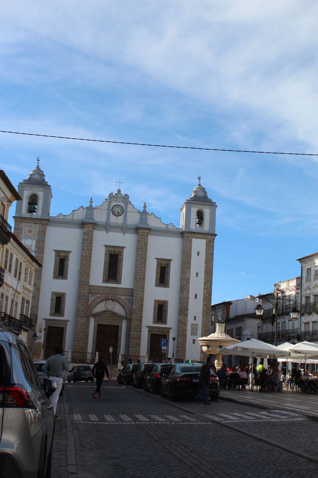 Praça do Giraldo, Évora